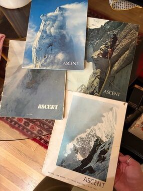 Mountaineering Journals - Blue and White Covers